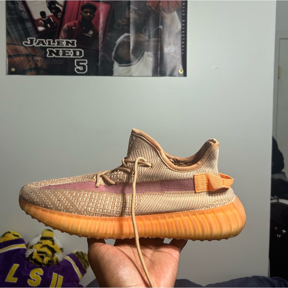 COPY - Yeezy 350 V2 Clay